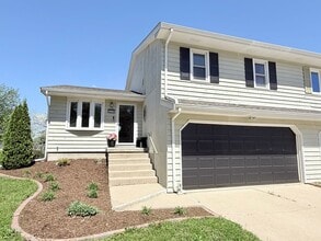 Building Photo - 2518 Lowman Dr