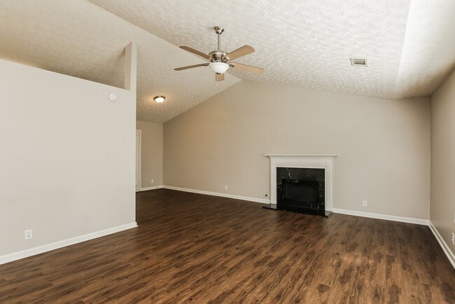 Building Photo - 4722 Shay Terrace
