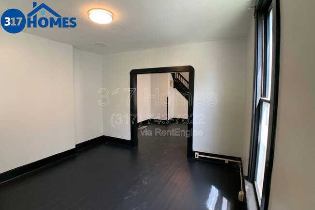 Photo - 2111 S Garfield Dr Apartment