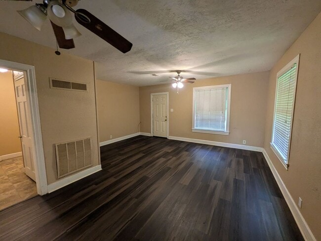 Building Photo - 2695 Goliad St