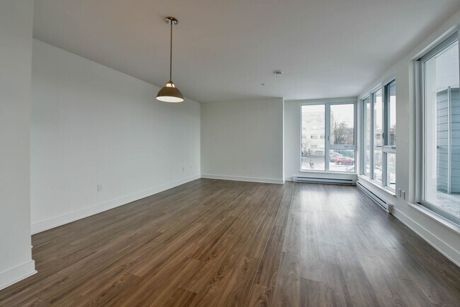 Photo du bâtiment - 9675 Av. Papineau