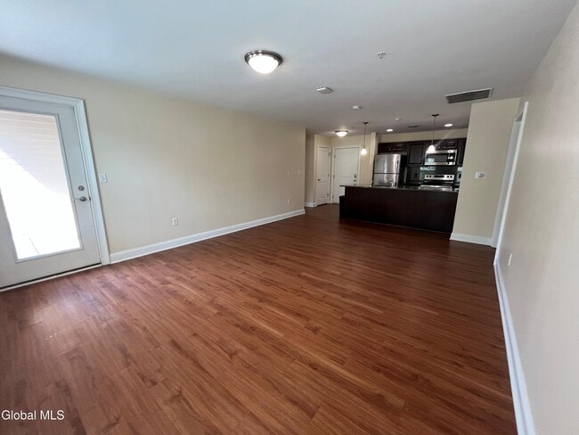 Building Photo - 74 Weibel Ave