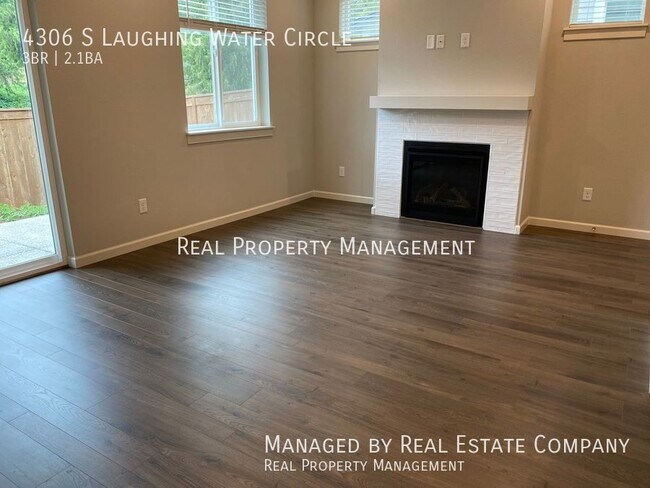 Foto del edificio - Beautiful New Construction in Ridgefield