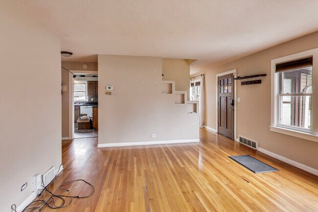 Foto del edificio - 2537 S Scott St