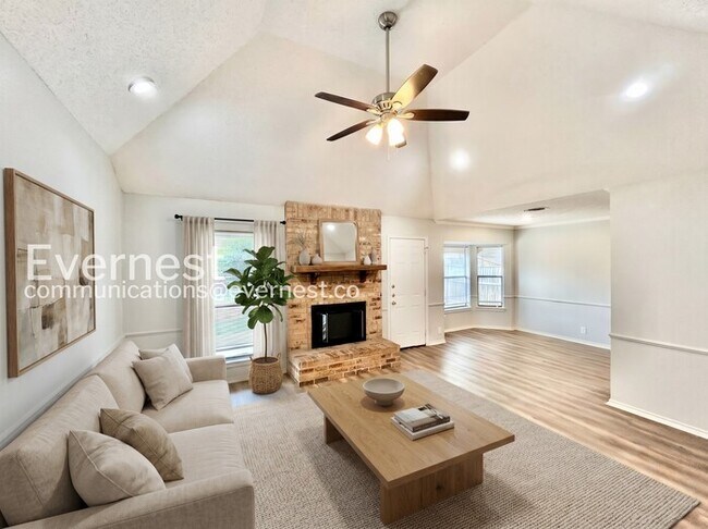 Foto del edificio - 7316 Glen Haven Dr