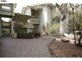 Building Photo - 2707 Valmont Rd
