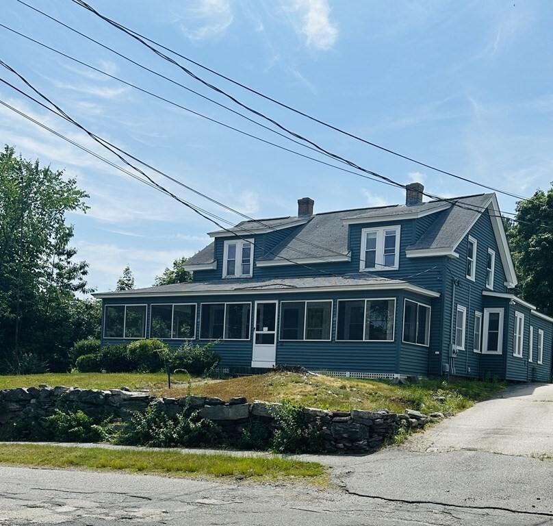 44 Maple St, Millbury, MA 01527 Townhome Rentals in Millbury MA