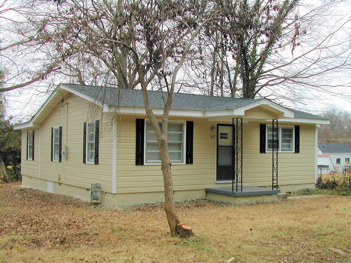 Photo - 313 Georgia Dr (Athens, GA)