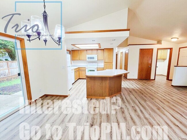 Foto del edificio - 3224 Downing St