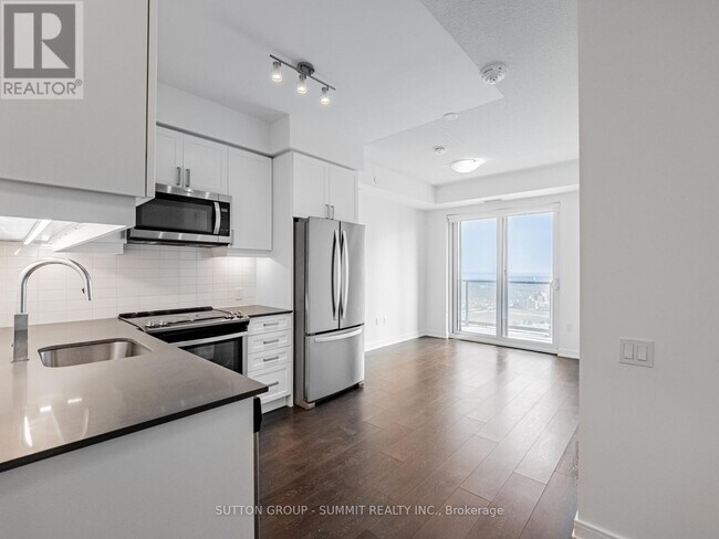 Building Photo - 8 Nahani Way