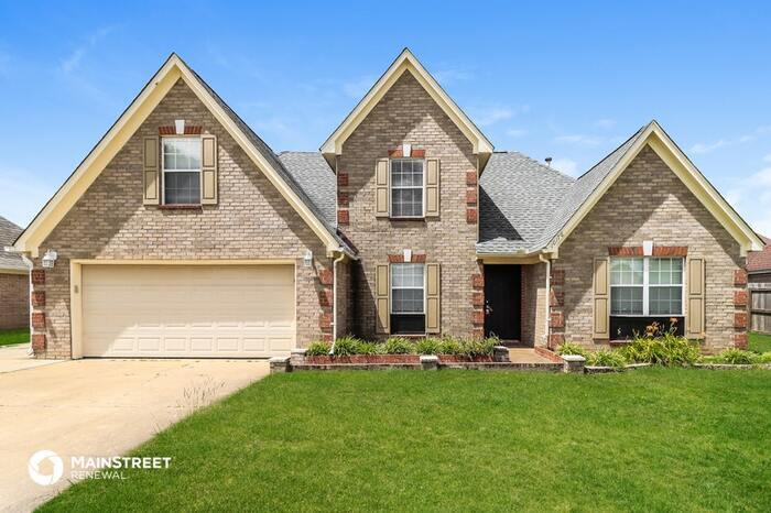 Foto principal - 10176 Fox Chase Dr