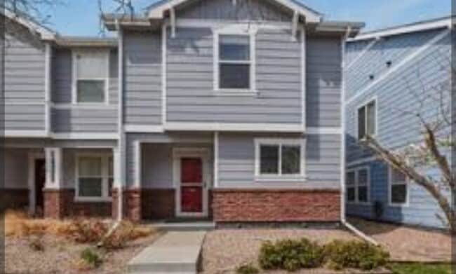 Photo - 5781 Ceylon St Townhome