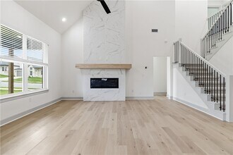 Building Photo - 1031 Whistler St