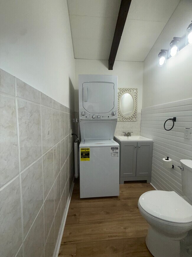 Foto del edificio - 12516 W Torquay Rd