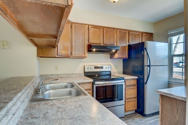 Foto del edificio - 4152 Charleston Dr