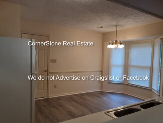 Foto del edificio - 2579 Gotts Ln