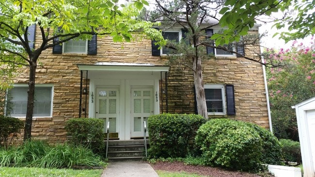 Front exterior - 1055 Nichols Dr