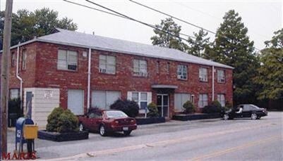 Primary Photo - 9901 Diamond Dr