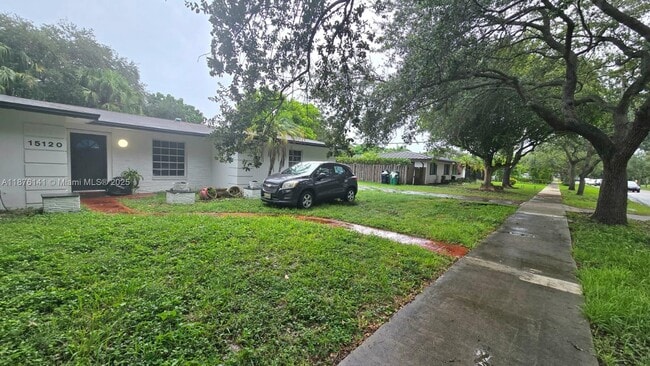 Building Photo - 15120 SW 87th Ave