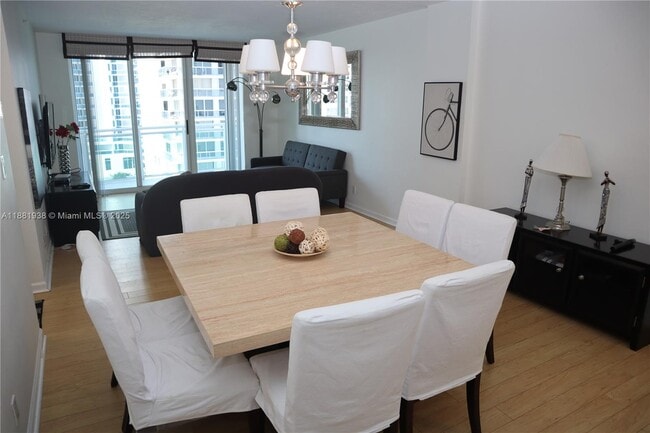 Building Photo - 3001 S Ocean Dr
