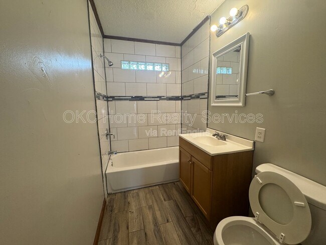 Foto del edificio - 630 SE 21st St