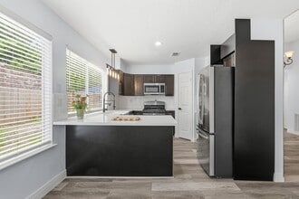 Building Photo - 7815 Royan Dr