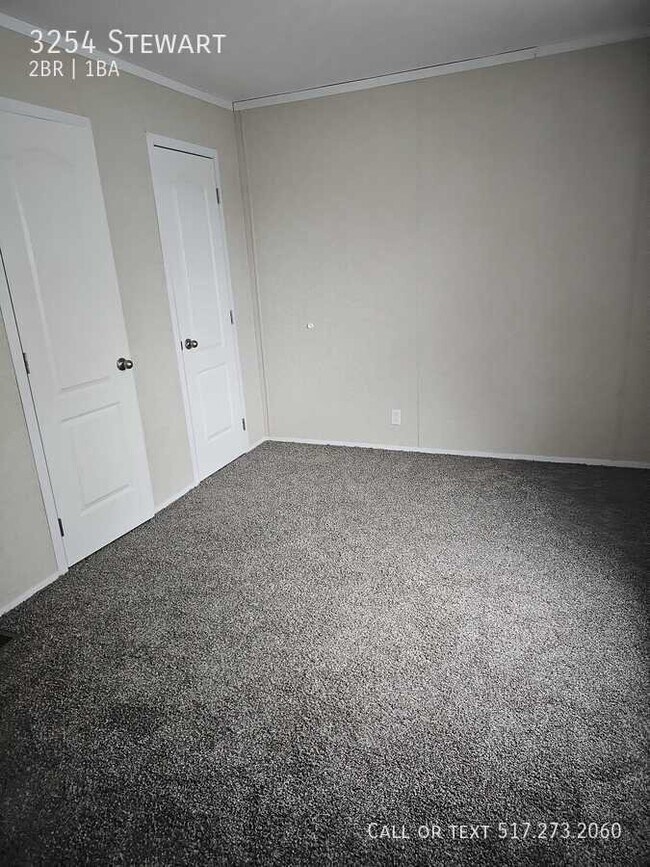 Foto del edificio - 3254 Stewart Dr