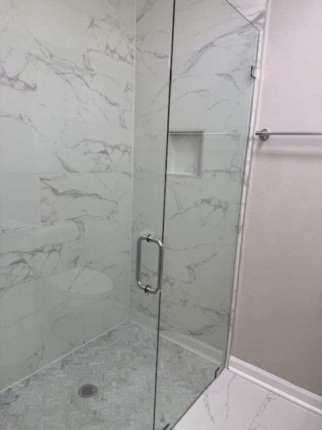 Building Photo - 3 Bedroom 2 Bath House