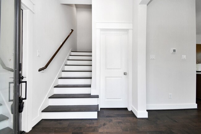 Building Photo - 5418 Wheatley St
