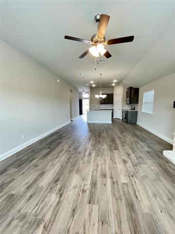 Building Photo - 105 Gardenia Dr