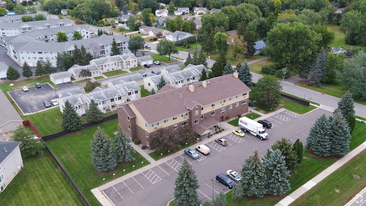 Aerial Photo - Quarry Heights Apartments