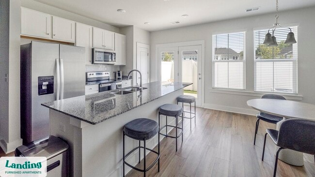 Building Photo - 1060 Orangeburg Rd