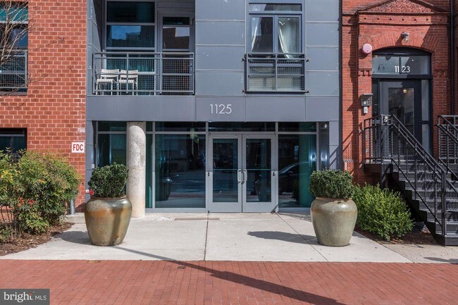 Foto del edificio - 1125 11th St NW