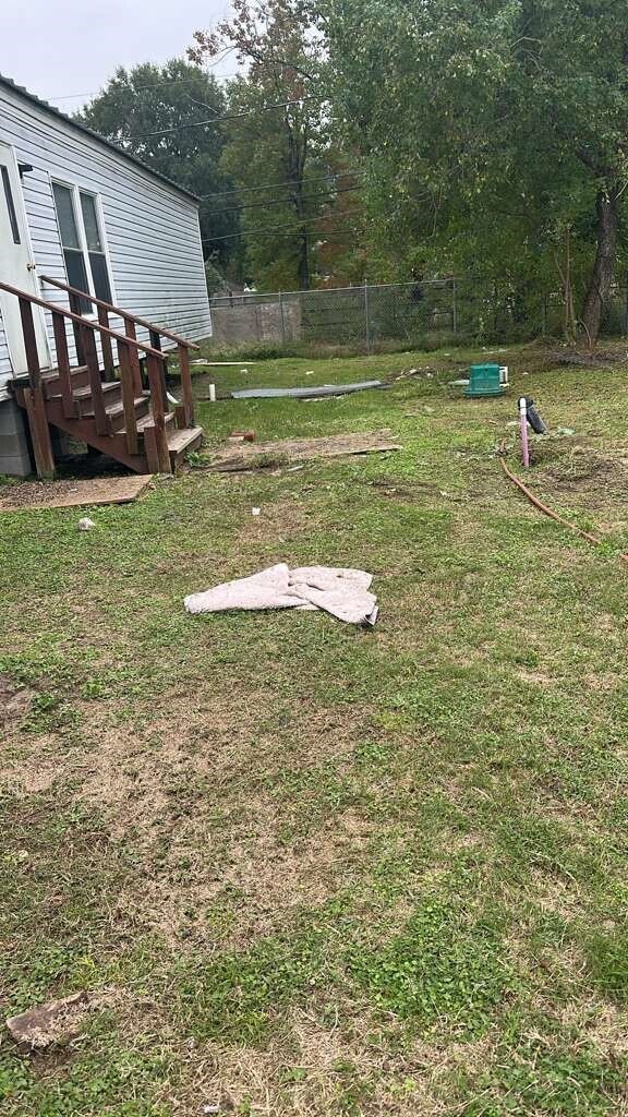 Foto del edificio - 8623 Bloombury Ln