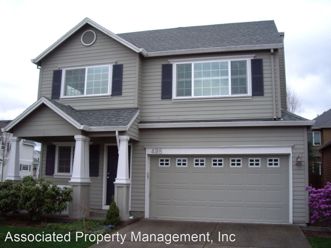 Primary Photo - 3 br, 2.5 bath House - 498 NE Caden Ave.
