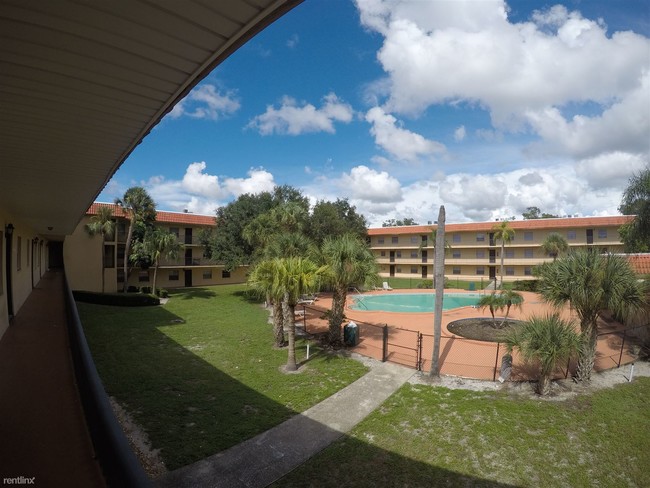 Foto del edificio - 2 br, 1 bath Apartment - Rogers Square