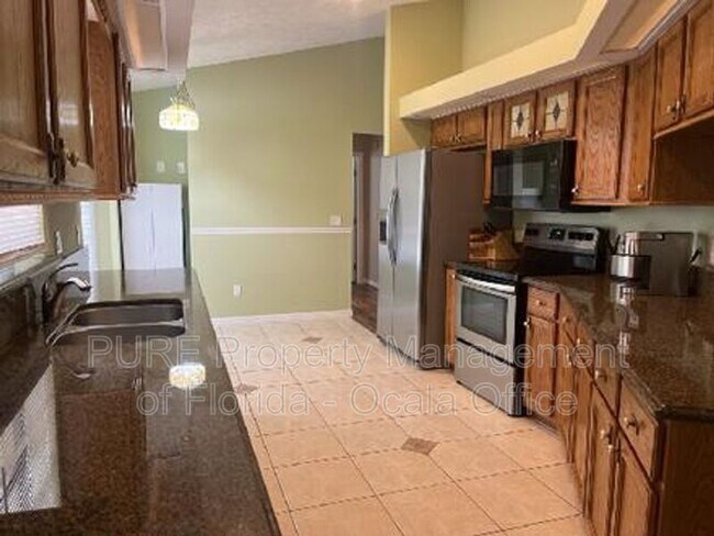 Foto del edificio - 801 NW 75th Terrace