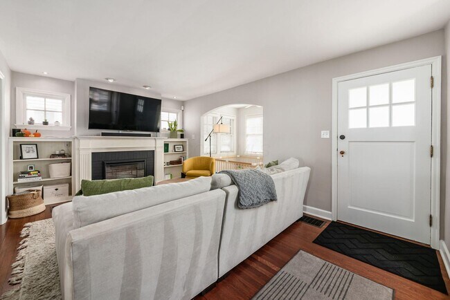 Foto del edificio - 190 E Dominion Blvd