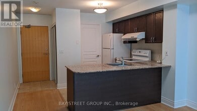 Building Photo - 55 S Town Centre Blvd