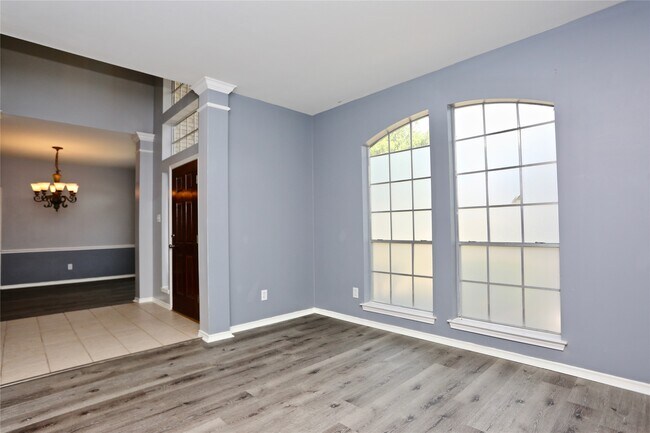 Foto del edificio - 2515 Hyland Park