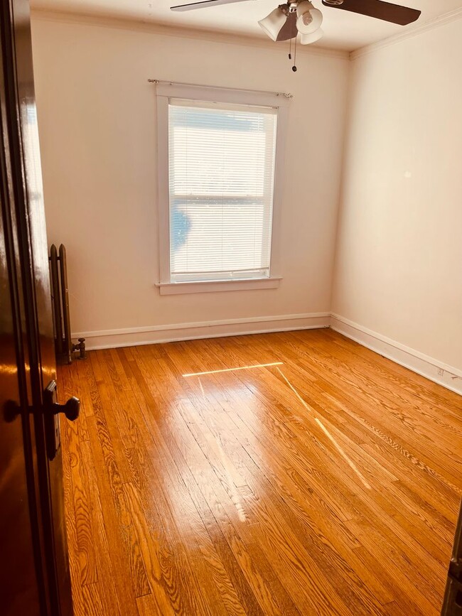 Building Photo - O&#39;Donnell Properties - 2520