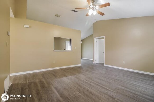 Foto del edificio - 1685 Yorktown Ave, Titusville, FL 32796