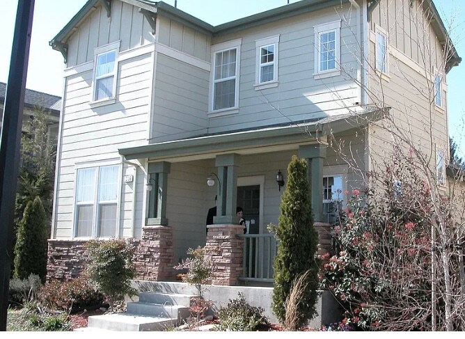 Primary Photo - 1236 Avina Ave