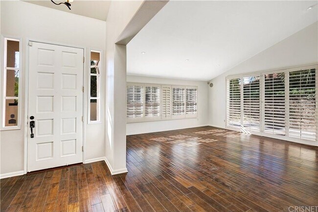Building Photo - 4310 Park Arroyo