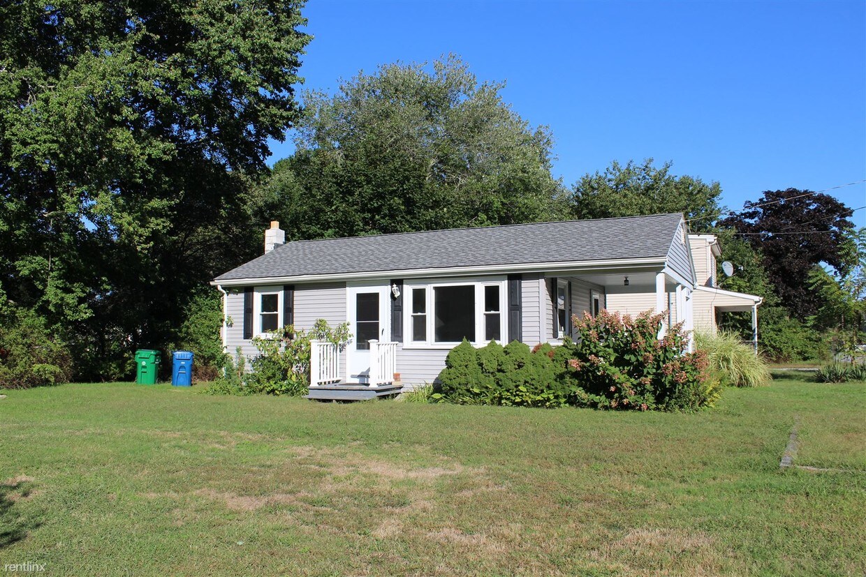 Primary Photo - 16 Wakefield Ave