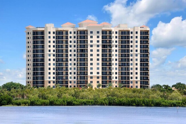 Foto del edificio - 5823 Bowen Daniel Dr