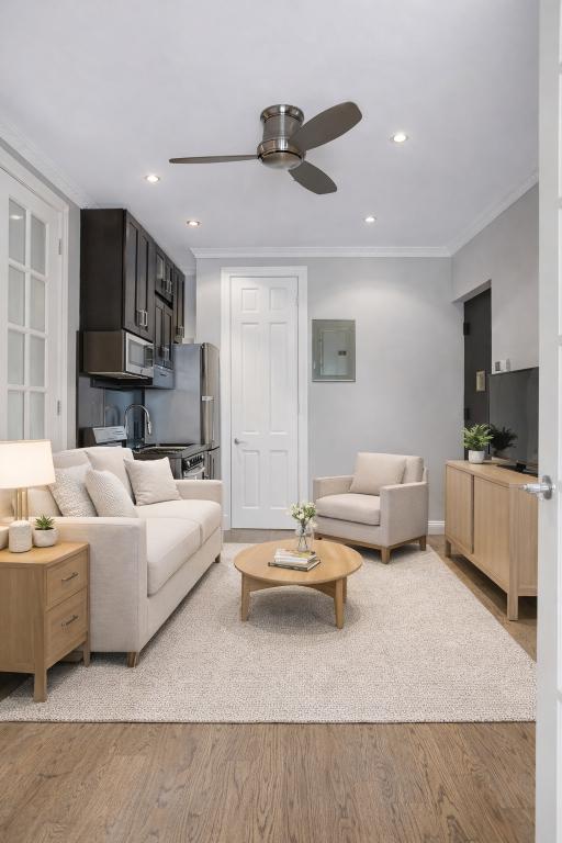 Photo - 212 East 105th St (2nd & 3rd Ave), #1