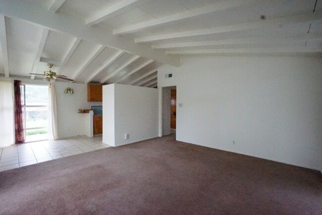 Building Photo - Cozy 4 Bedroom 2 Bathroom House in Glendora