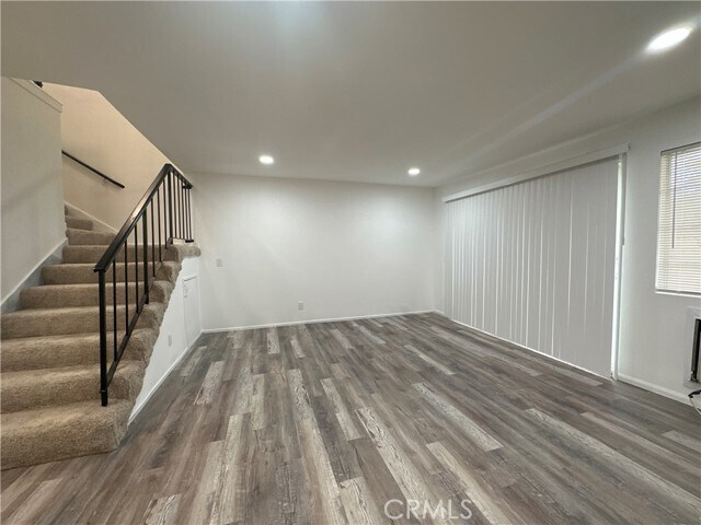 Foto del edificio - 629 E Chestnut Ave