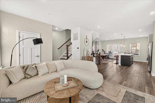 Building Photo - 16224 Bright Star Wy